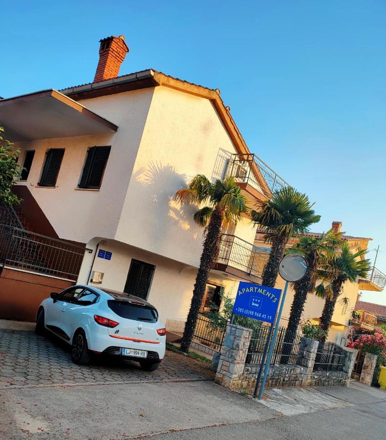 Apartments Novigrad Novigrad  Екстер'єр фото